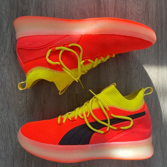 Puma Basketball Sneakers - like new!! Worn twice. Size 10.5 Men’s - Picture 1 of 3